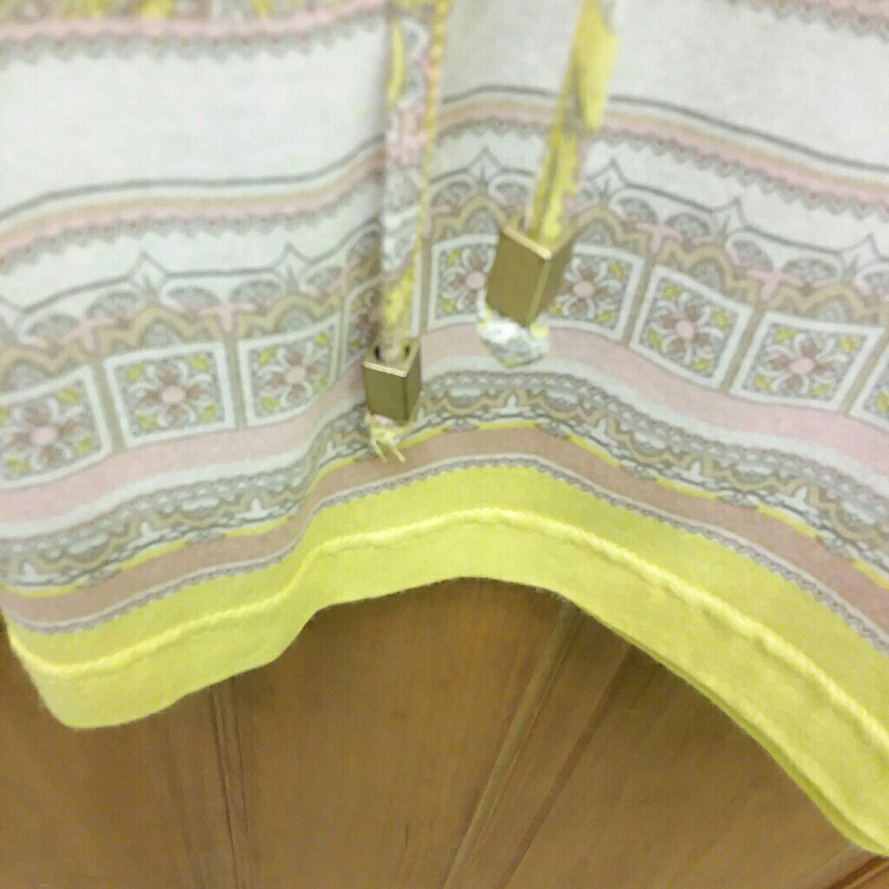 H&M Dress - Picture 7 of 8